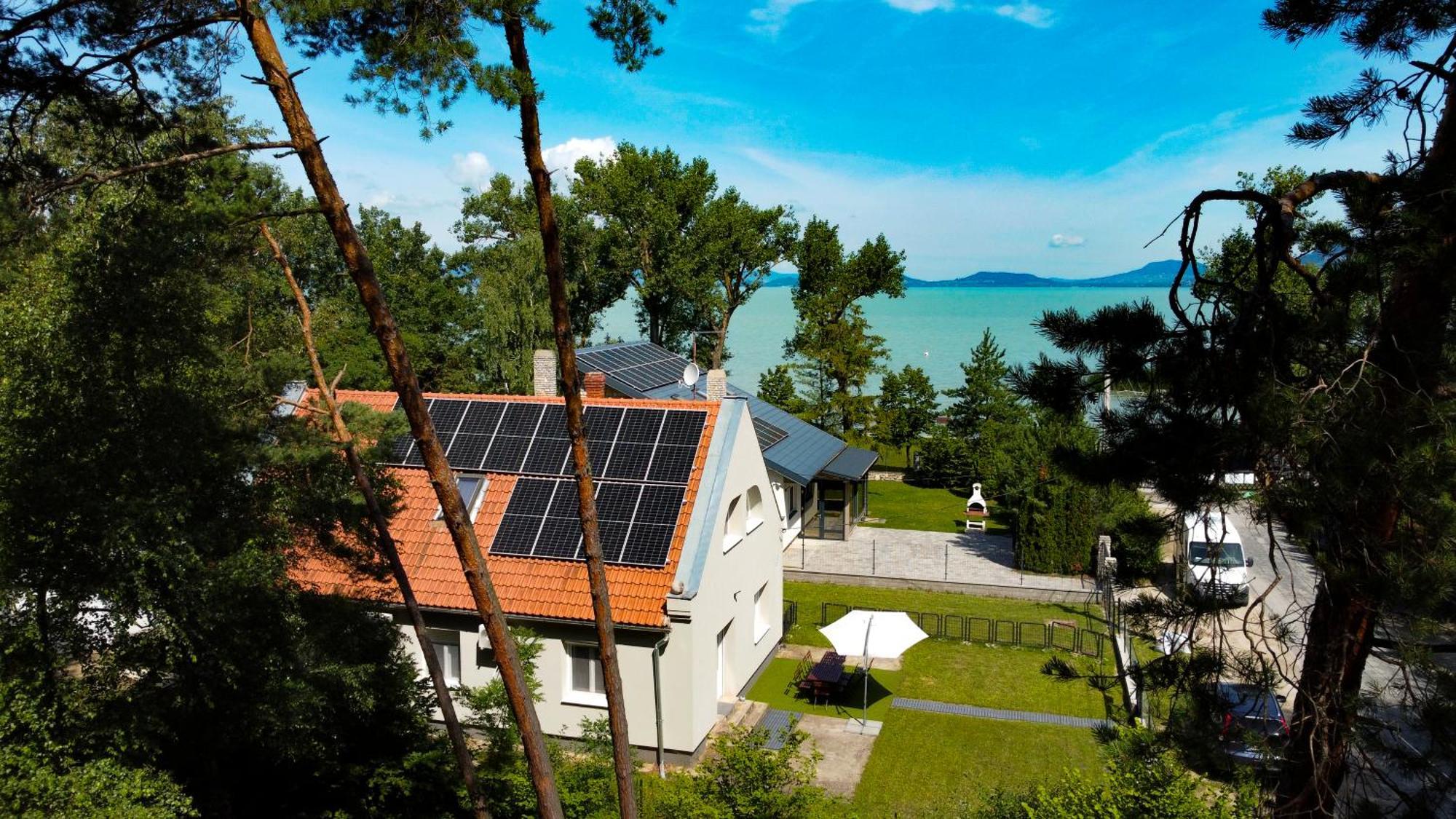 Villabeach 50M From The Beach Fonyód Exterior foto
